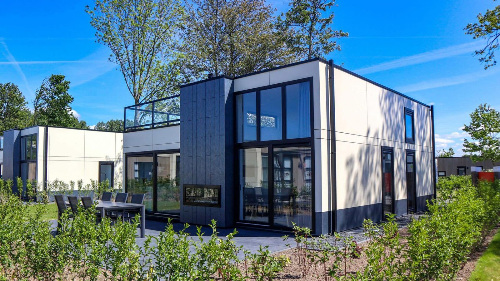 Maasduinen · Cube Elite 6 cover