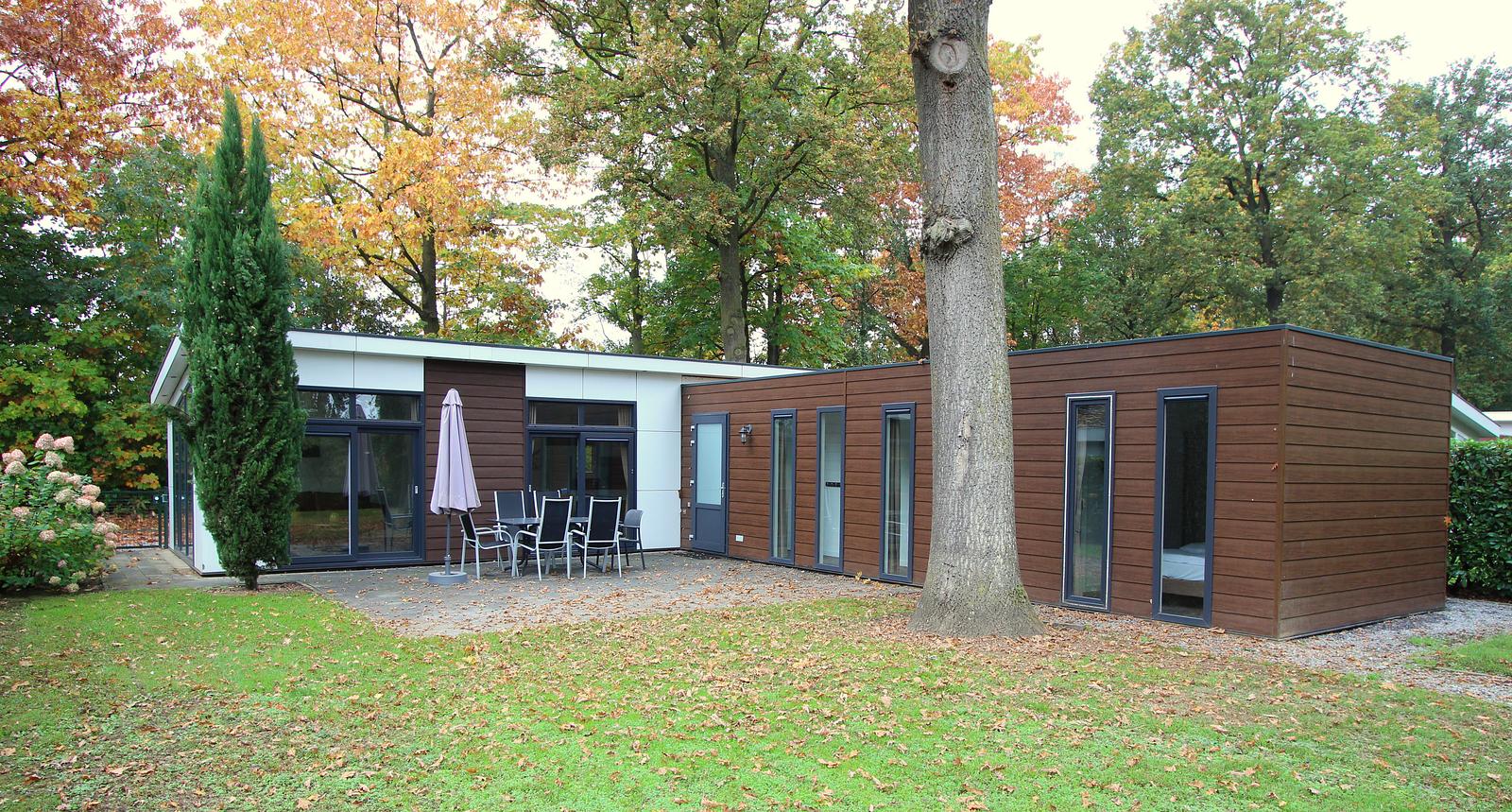 Limburg · L-Pavilion 8 cover