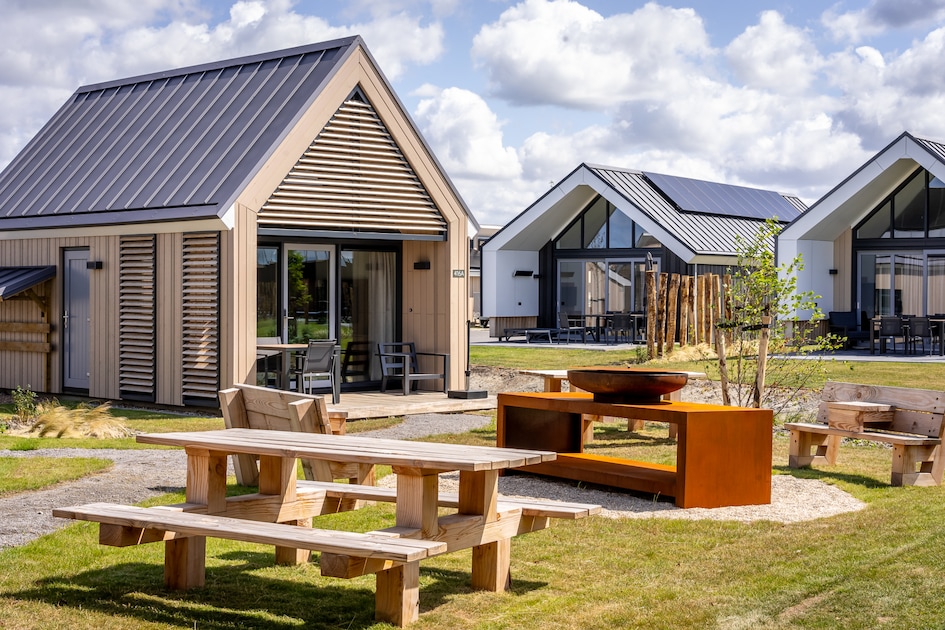 Tiny House 2 cover