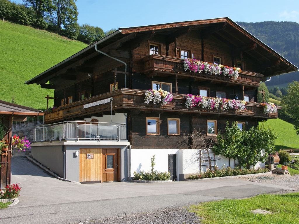 Angererhof cover