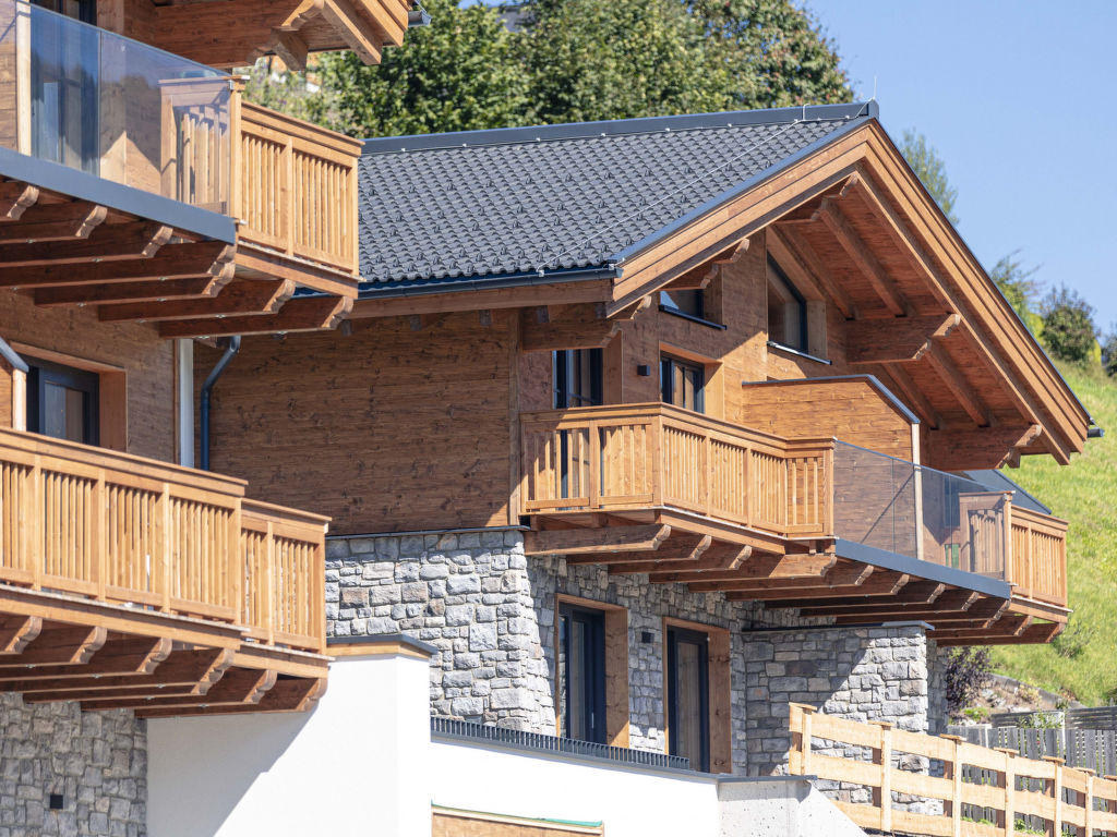 Premium # 1B mit Sauna cover