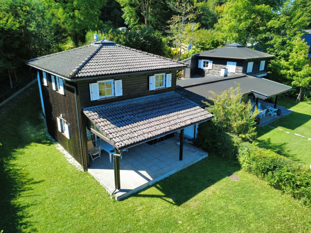 Haus direkt am Ossiacher See cover