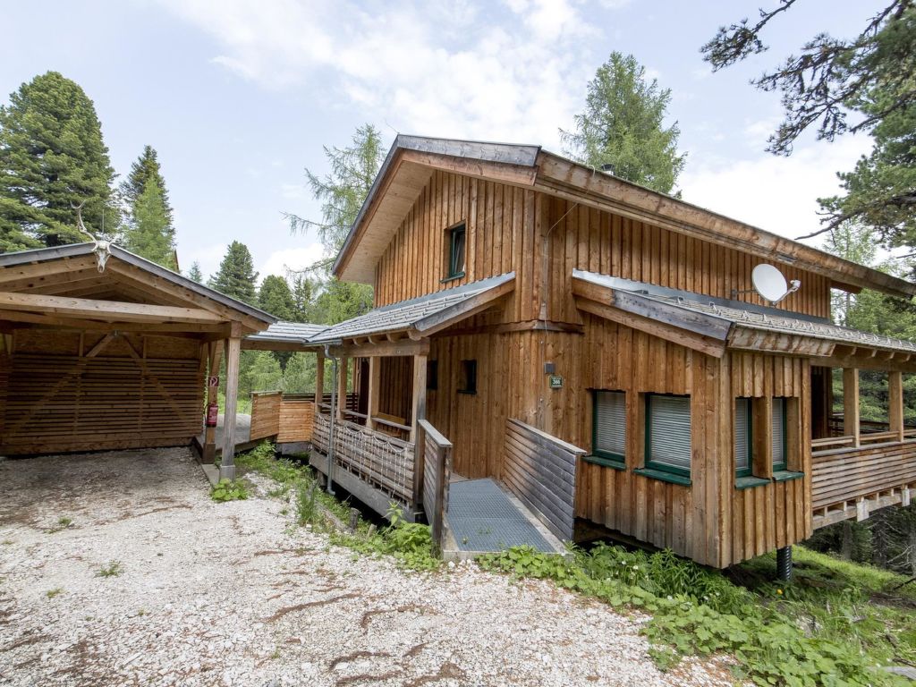 #16 mit IR-Sauna&Sprudelbad innen cover
