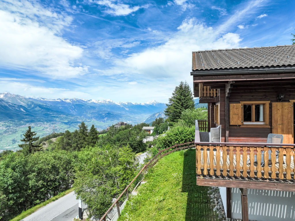 Chalet Boucaro cover