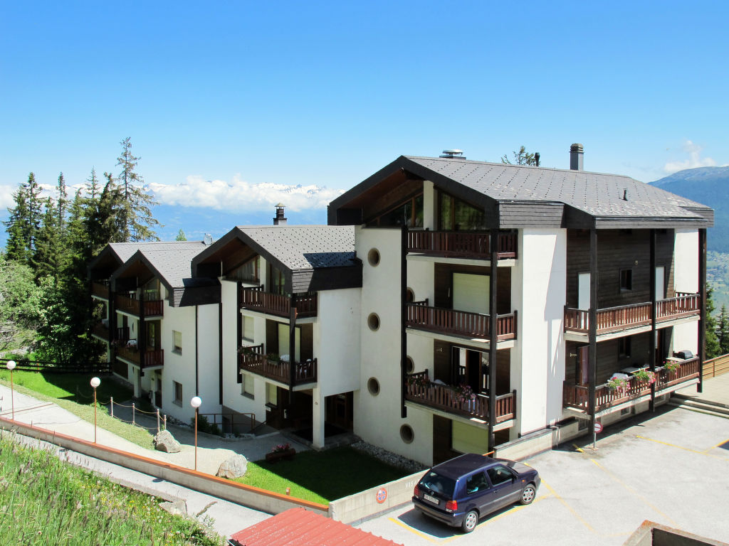 Hameau D4 cover
