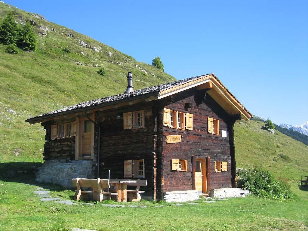 Alphütte Bielerhüs cover