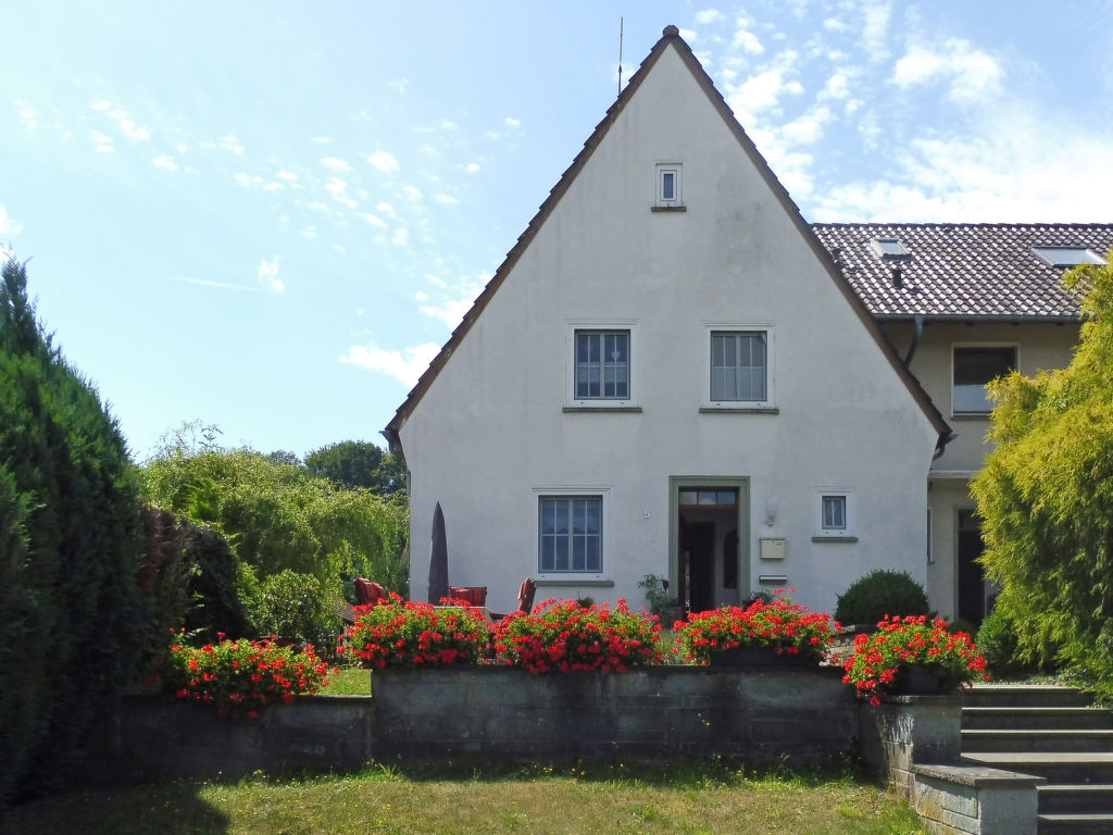 Haus am Berg der Osterräder cover