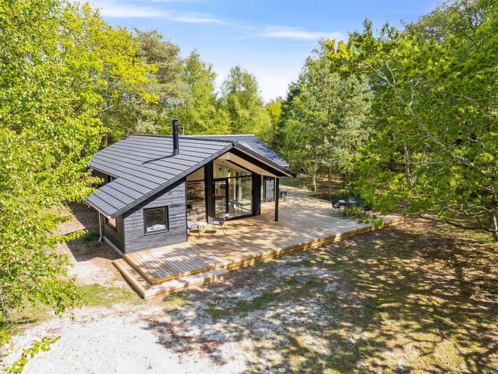 "Miljanka" - 175m from the sea cover