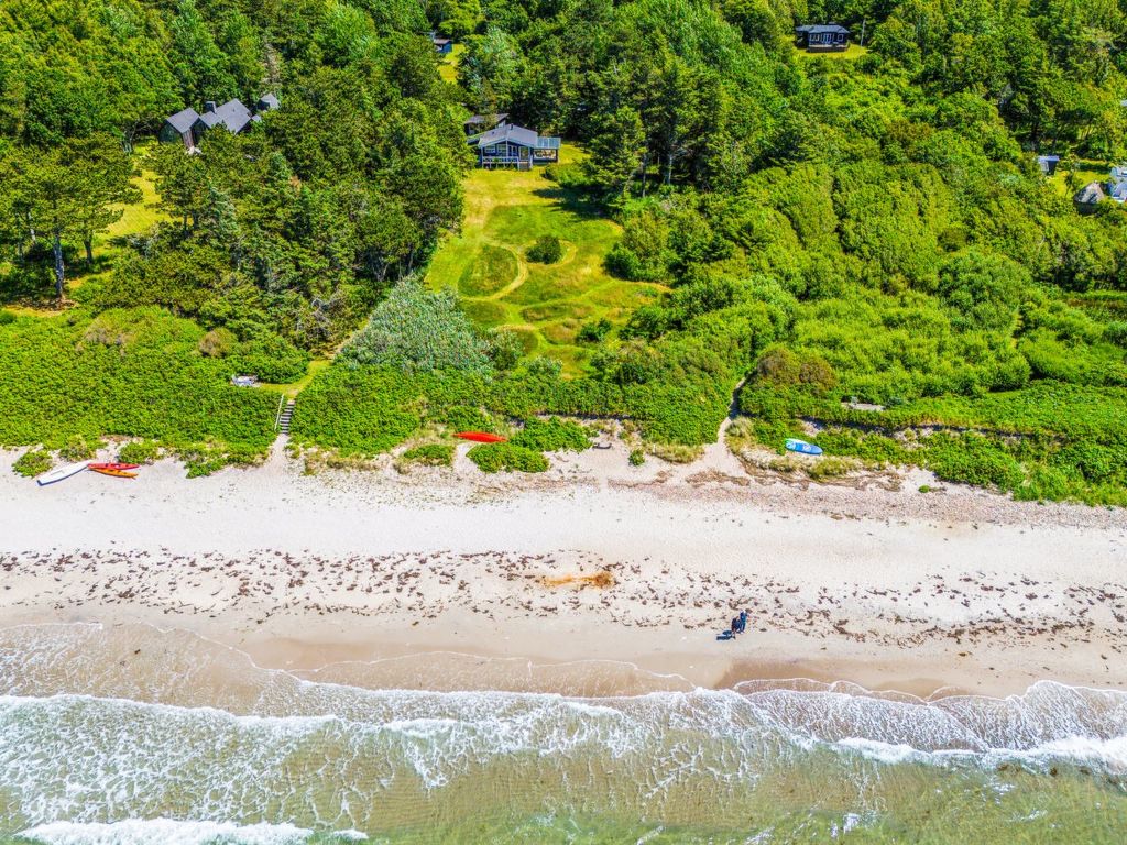 "Marius" - 30m from the sea cover