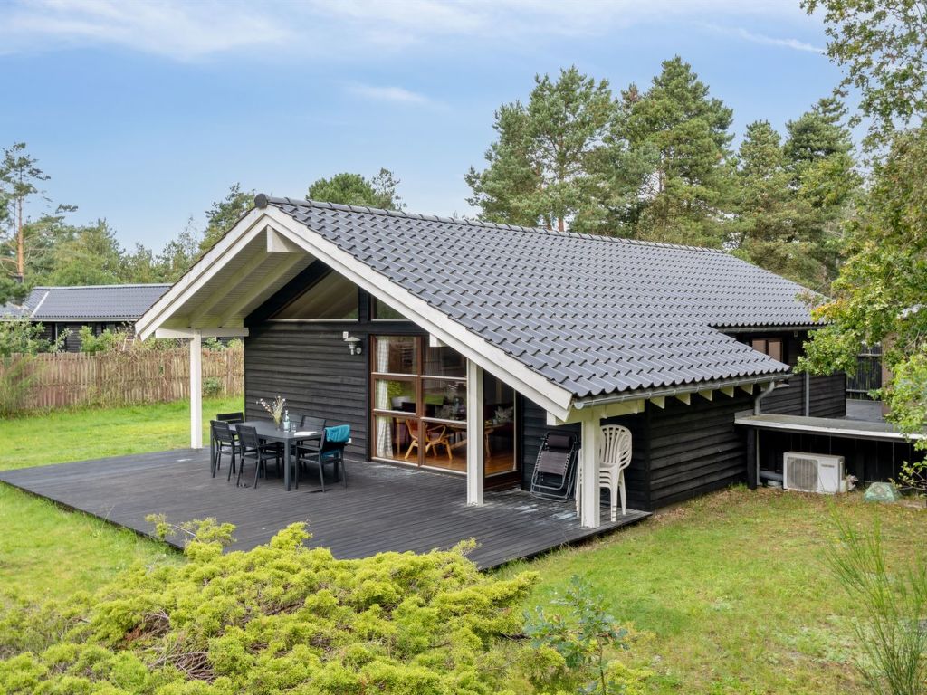 "Wilgrib" - 400m from the sea