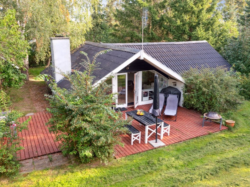 "Ninni" - 3.2km from the sea cover