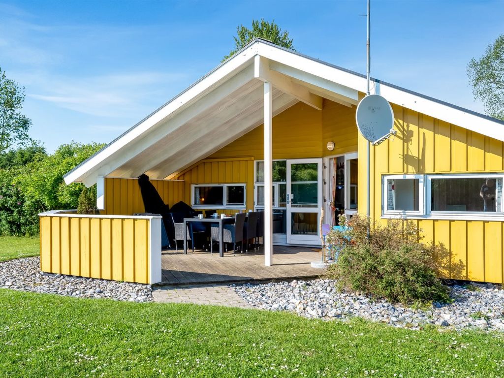 "Guja" - 250m from the sea cover