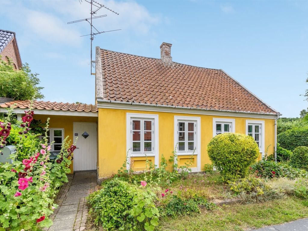 "Gytta" - 1km from the sea