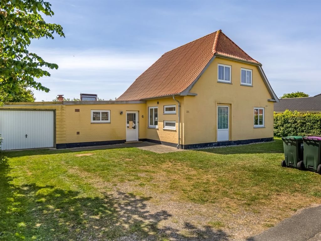 "Slavomira" - 12km from the sea cover