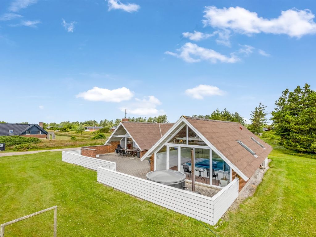 "Tuomi" - 900m from the sea