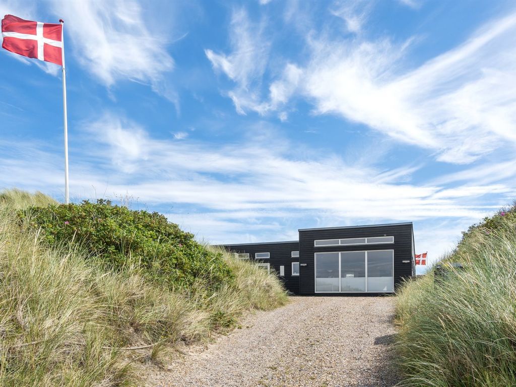 "Carstina" - 400m from the sea