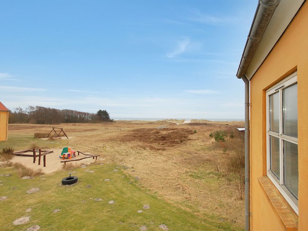 "Enni" - 100m from the sea cover