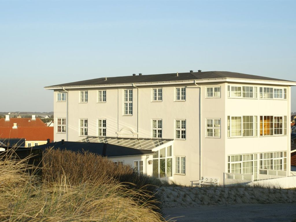 "Asa" - 75m from the sea cover