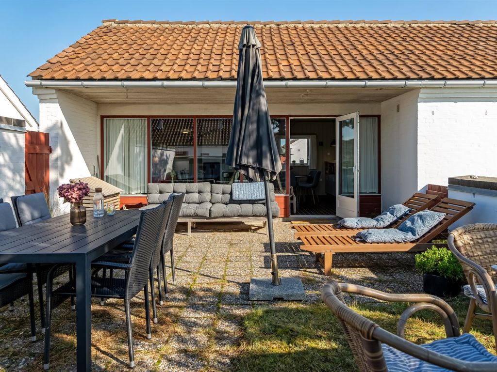 "Enwald" - 700m from the sea cover