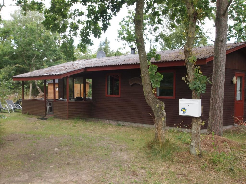 "Friis" - 100m from the sea cover