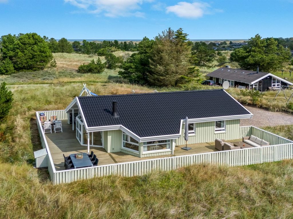 "Mila" - 750m from the sea cover