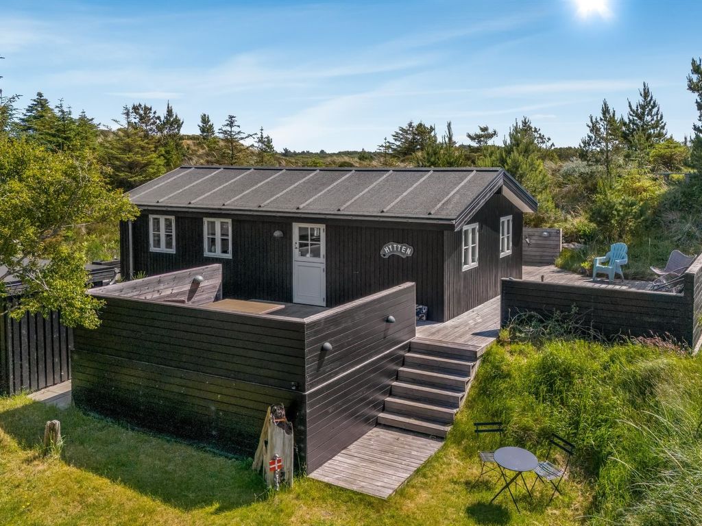 "Thorkil" - 800m from the sea cover