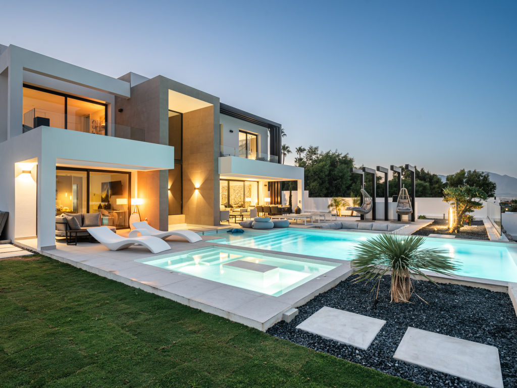 Villa Morris cover