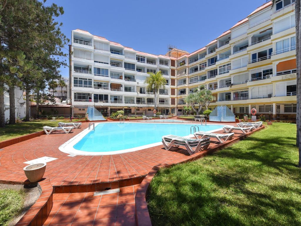 Villa Gran Canarias cover