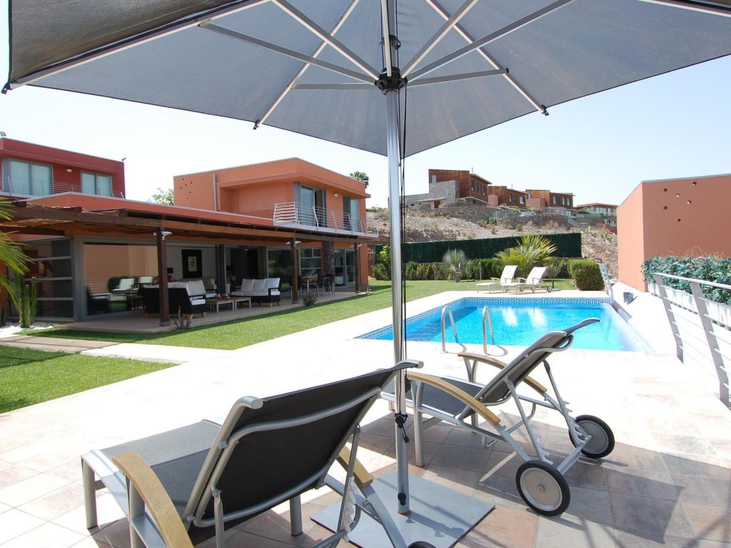 Salobre Villa 3 cover
