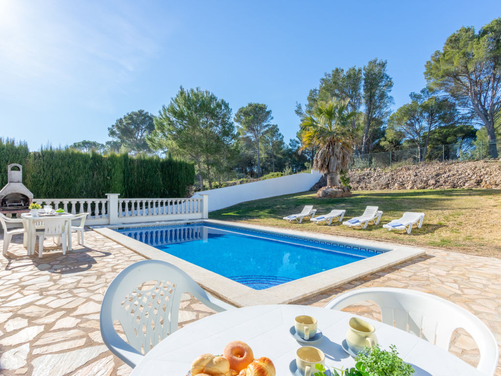 Villa Marc cover