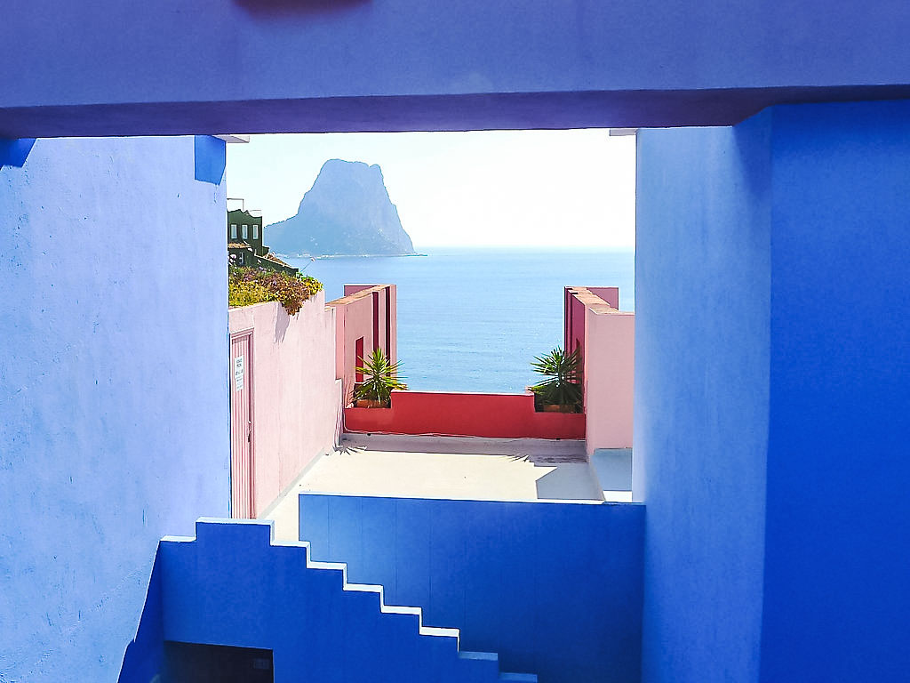 Muralla Roja cover