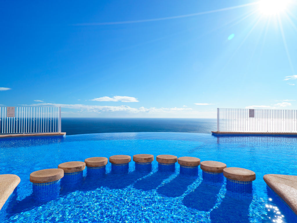 Las Brisas cover