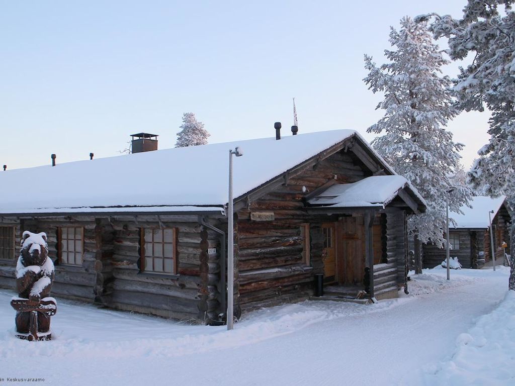 Sokosti - puilakka 3 cover