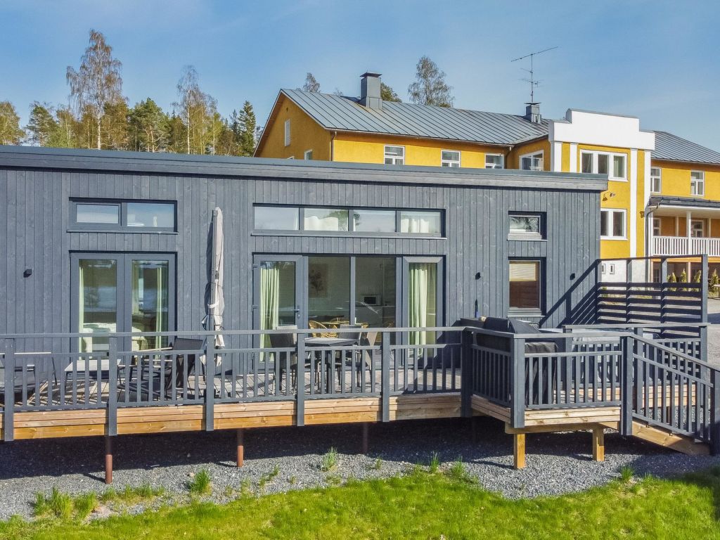Villa pohjantähti 18 cover