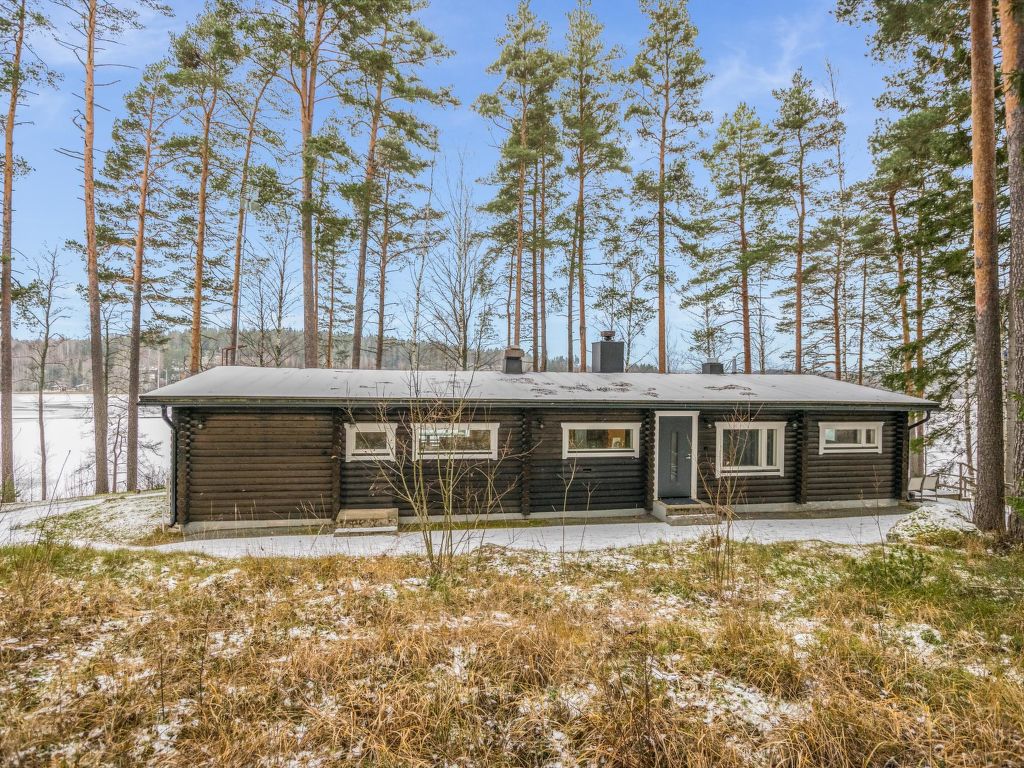 Villa lahnajärvi cover