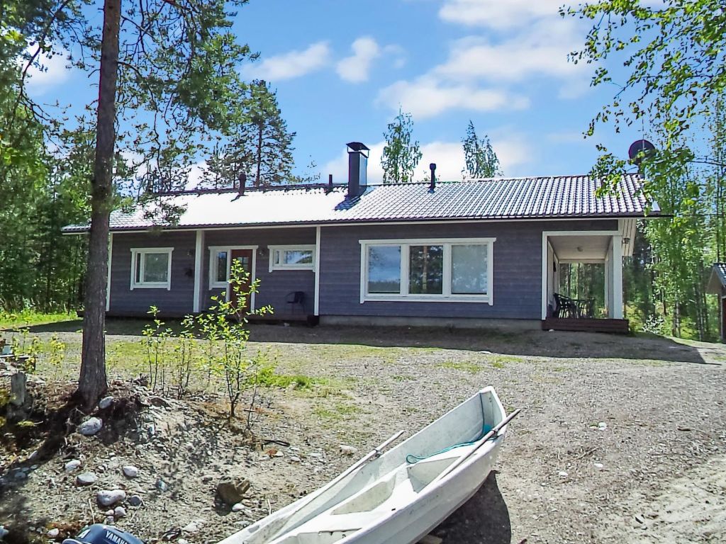 Hot pool cottage laurinranta cover