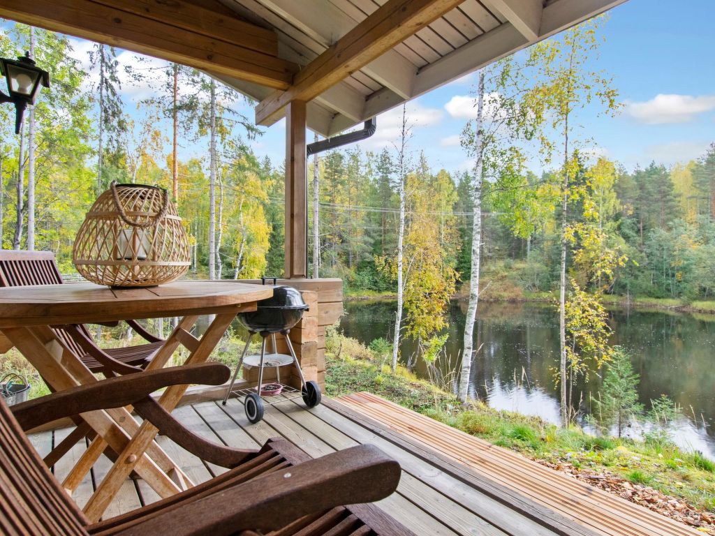 Koskimökki, vaikon loma 3
