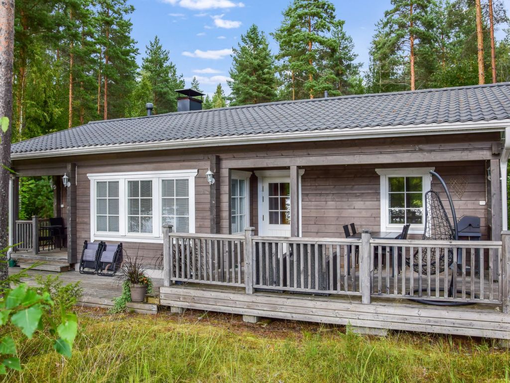 Villa hilja cover