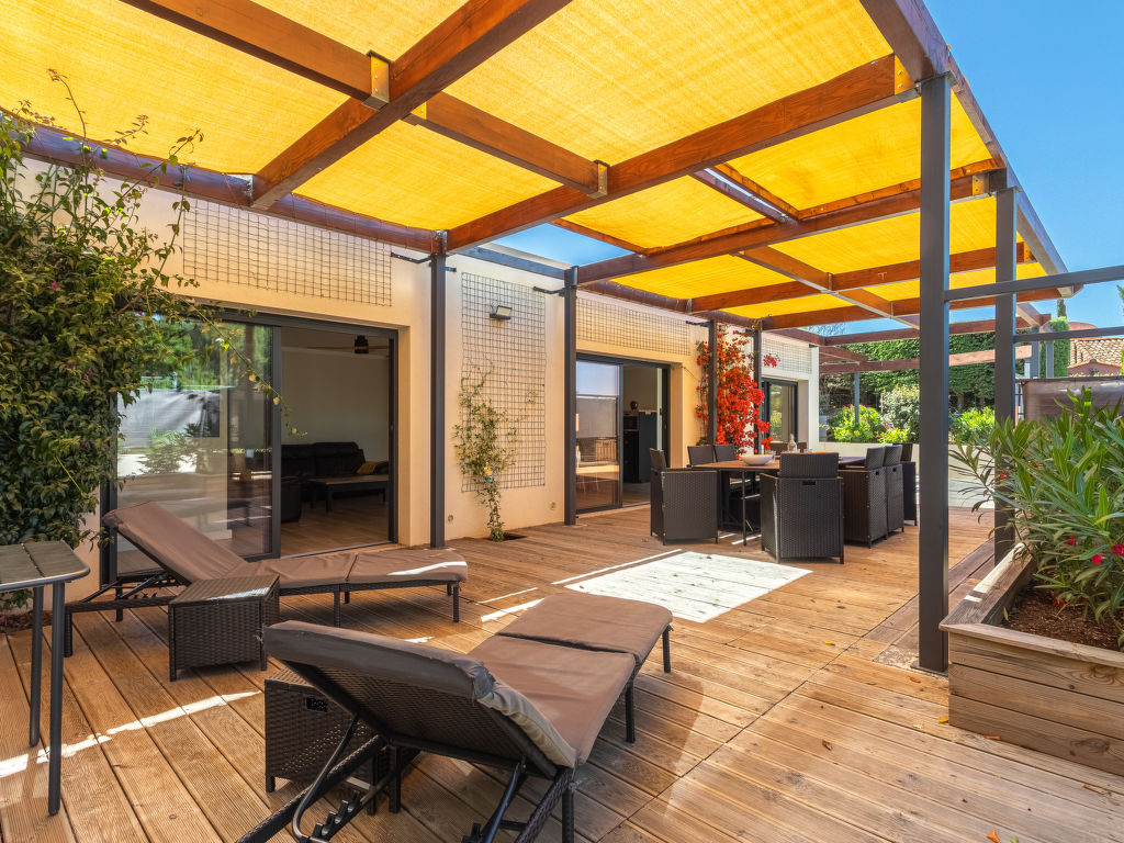 Maison Flocy cover