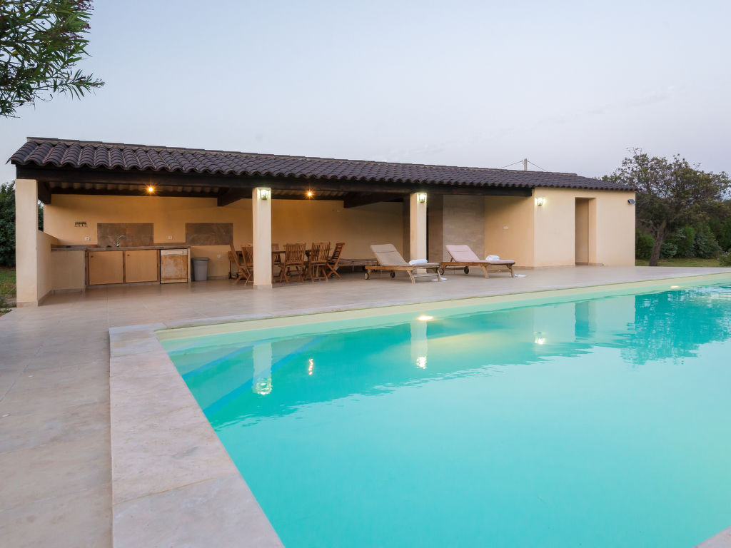 Villa I Tre Fratelli cover