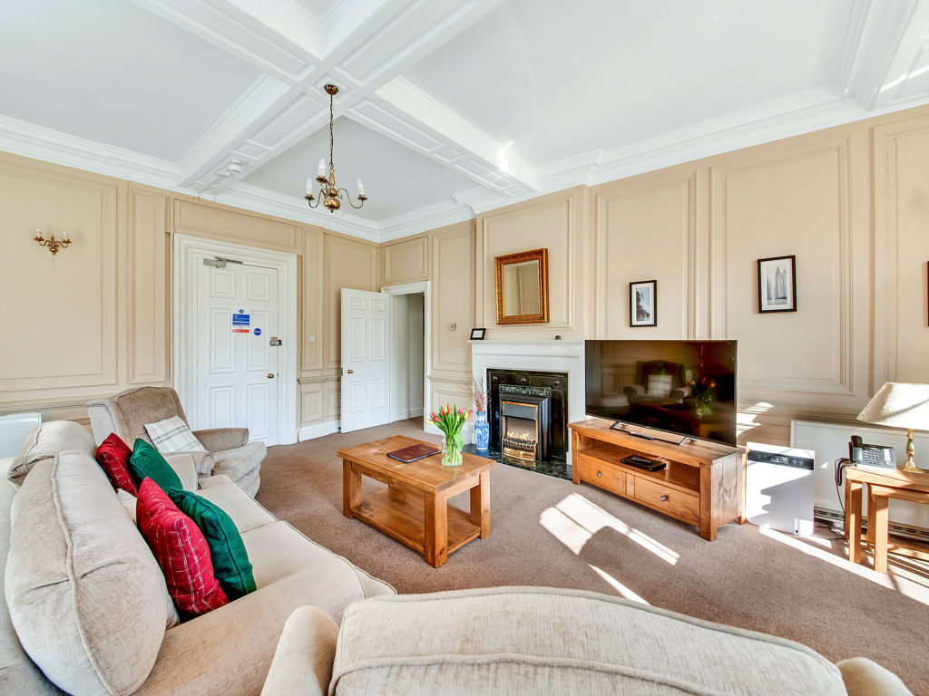 Mowbray Hall Apt cover