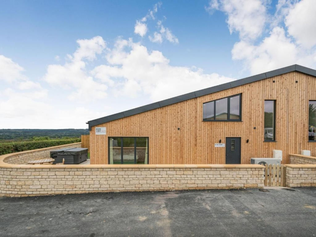 Little Rissington - Barn One