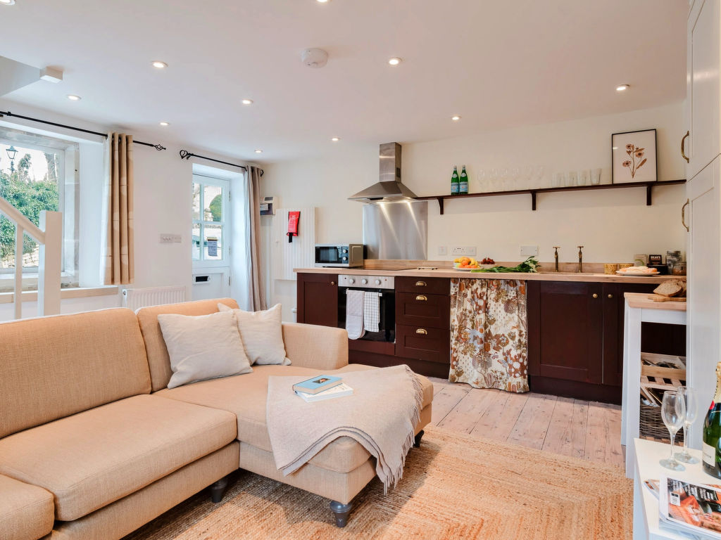 Courtside Cottage