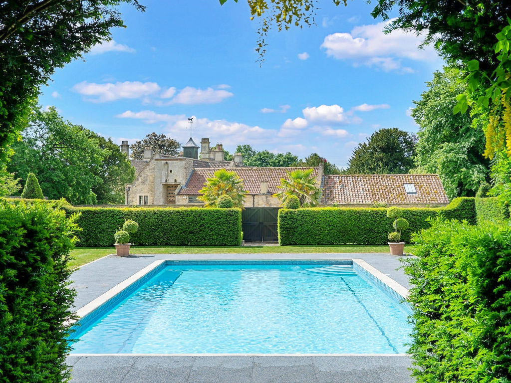 Tormarton Court