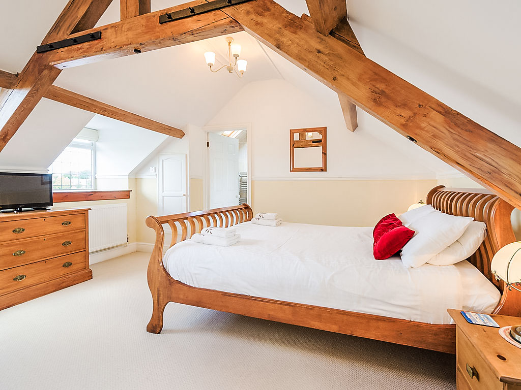 1 School Cottages