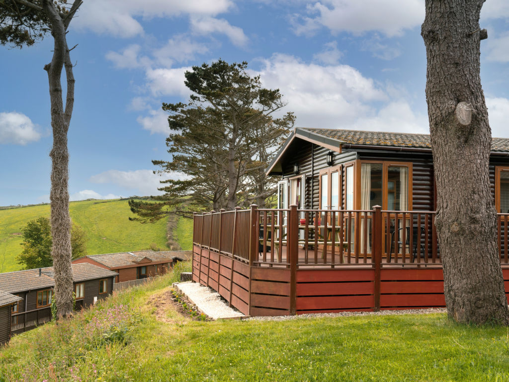 Whitsand Bay Lodge cover