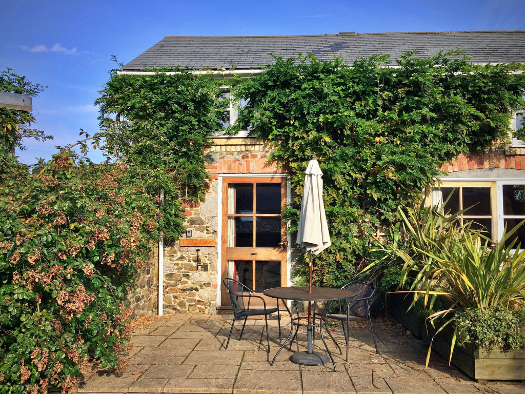 Little Dunley - Fig Cottage cover