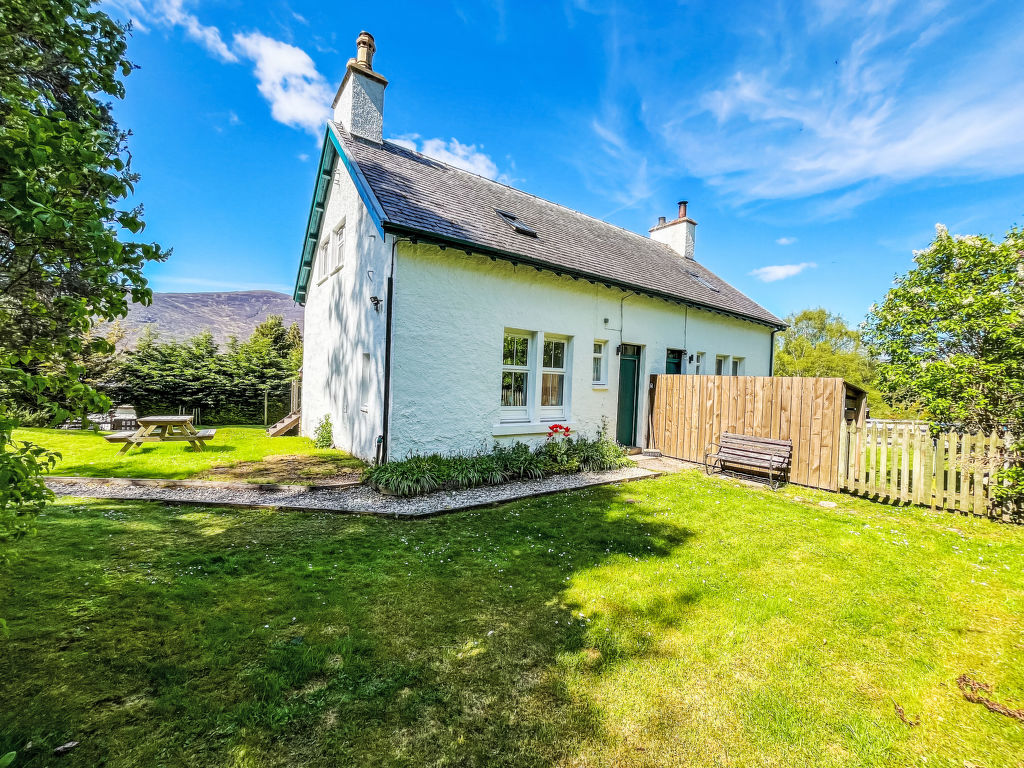 1 Railway Cottage cover