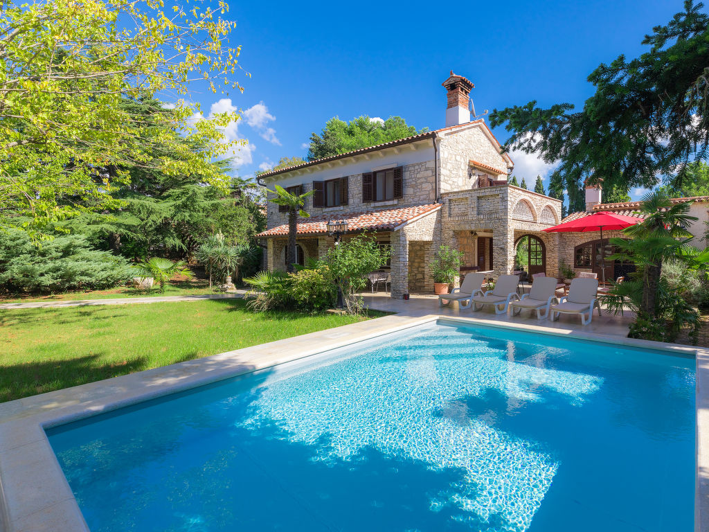 Villa Crispo cover