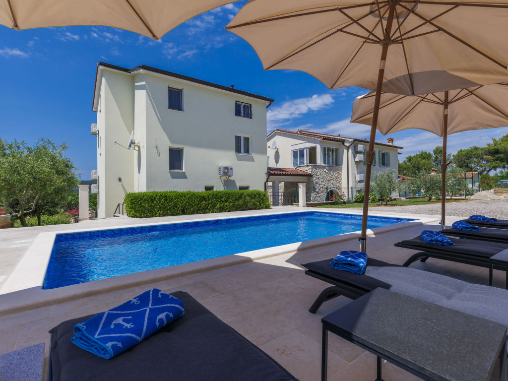 Villa Camellia cover
